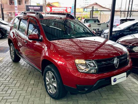 RENAULT DUSTER 2019