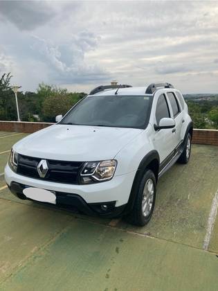 RENAULT DUSTER 2018