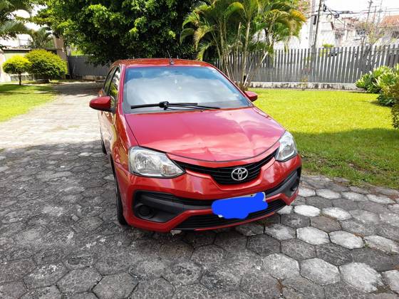 TOYOTA ETIOS 2018