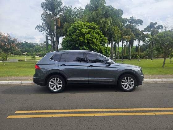 VOLKSWAGEN TIGUAN 2020