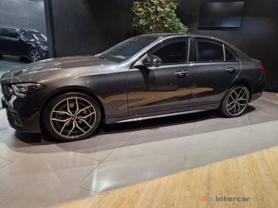 MERCEDES-BENZ C 300 2024