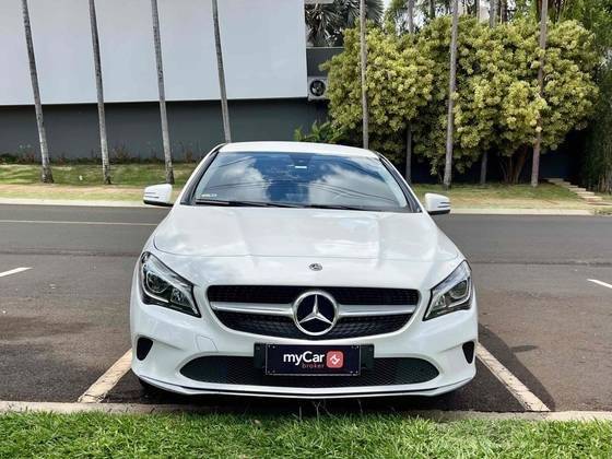 MERCEDES-BENZ CLA 180 2018