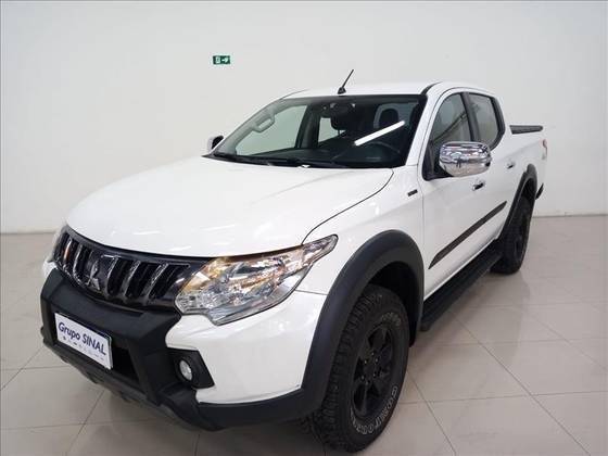 MITSUBISHI L200 TRITON 2021
