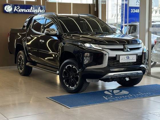 MITSUBISHI L200 TRITON 2024