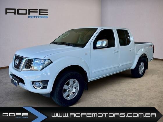 NISSAN FRONTIER 2014