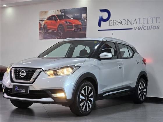 NISSAN KICKS 2018