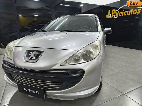 PEUGEOT 207 2011