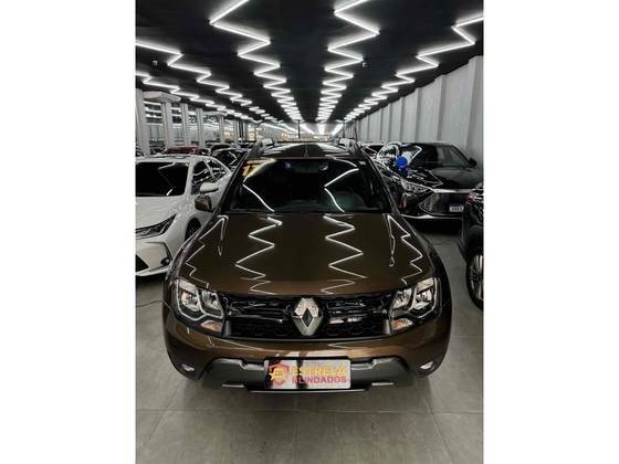 RENAULT DUSTER 2017