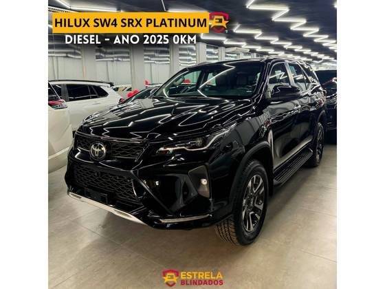 TOYOTA HILUX SW4 2025