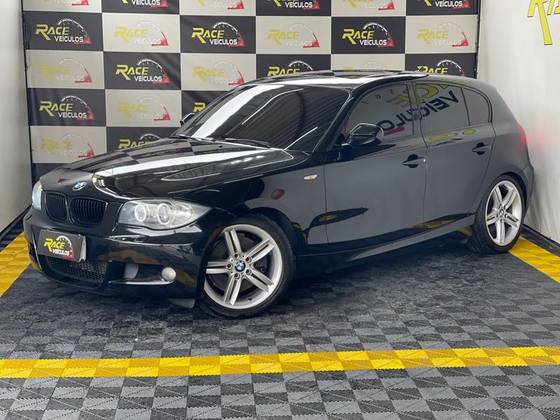 BMW 130i 2011