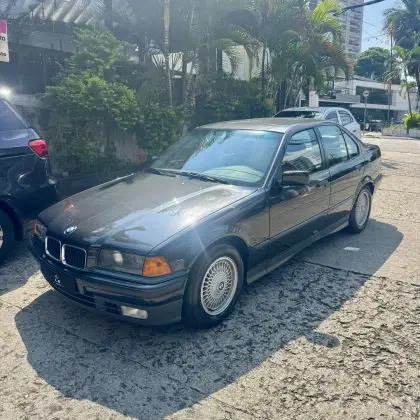 BMW 325i 1993