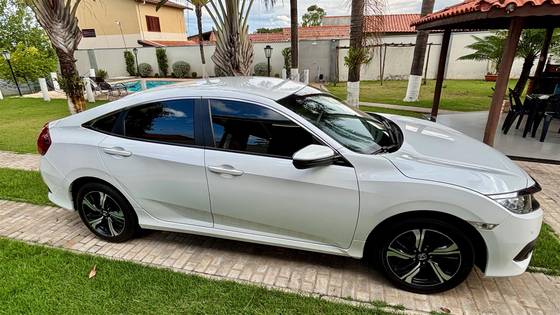 HONDA CIVIC 2018