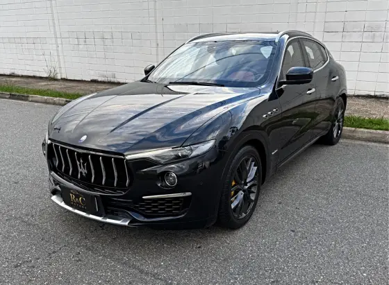 MASERATI LEVANTE 2019