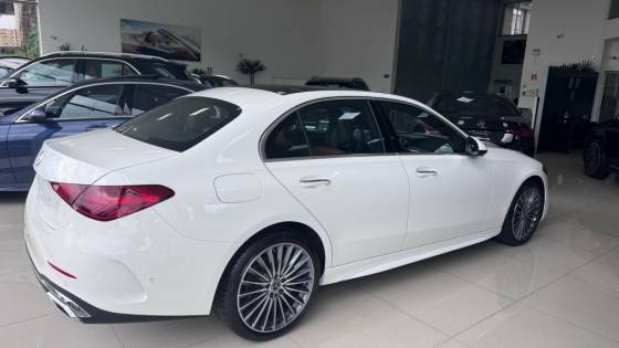 MERCEDES-BENZ C 200 2025