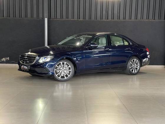MERCEDES-BENZ E 300 2019