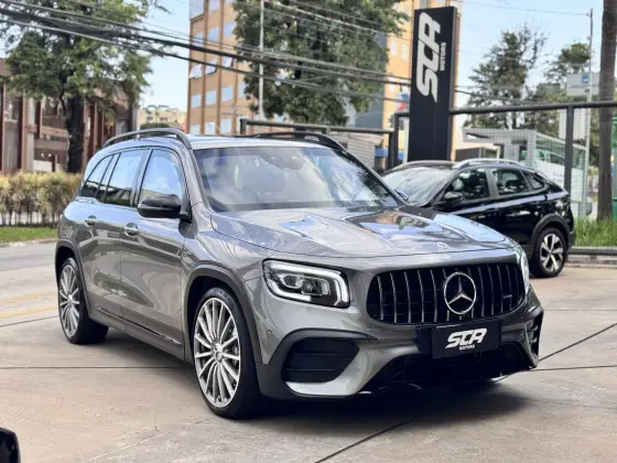 MERCEDES-BENZ GLA 35 AMG 2022