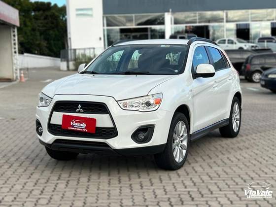 MITSUBISHI ASX 2016