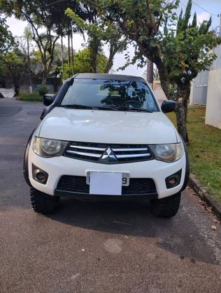 MITSUBISHI L200 TRITON 2013