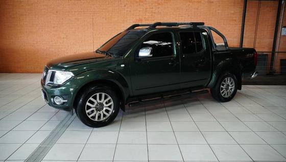 NISSAN FRONTIER 2016