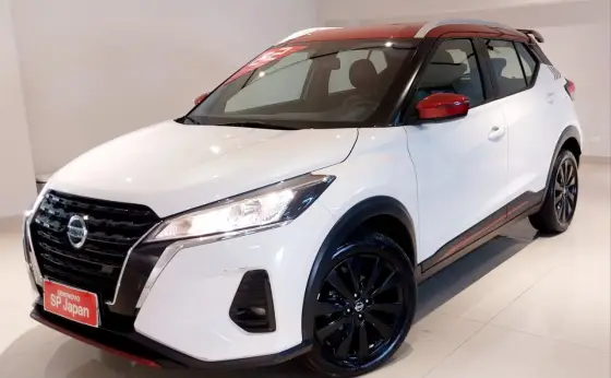 NISSAN KICKS 2022