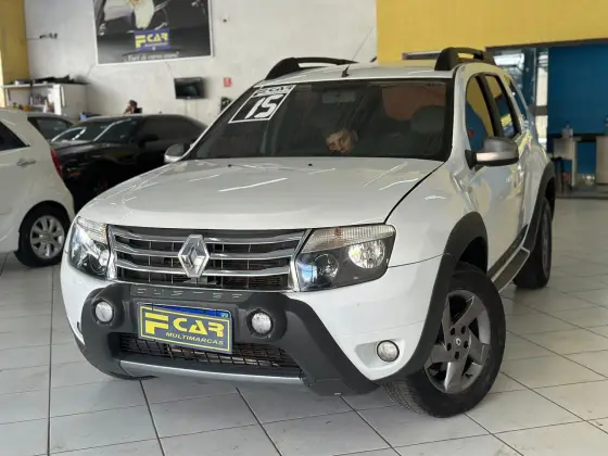 RENAULT DUSTER 2015