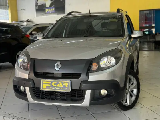 RENAULT SANDERO 2013