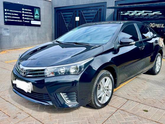TOYOTA COROLLA 2017