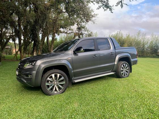 VOLKSWAGEN AMAROK 2021