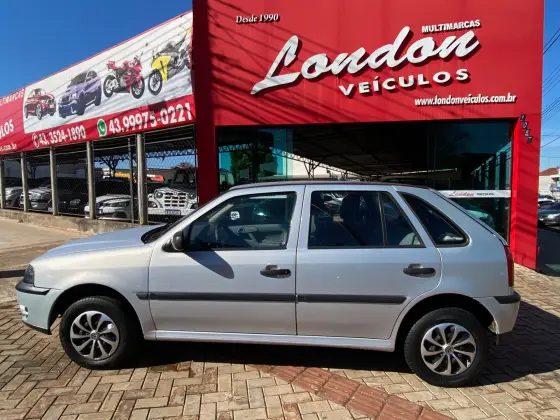 VOLKSWAGEN GOL 2001