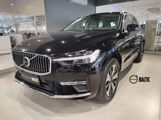 VOLVO XC60 2023