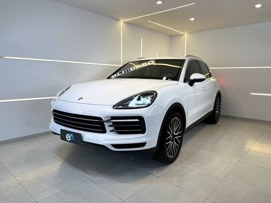 PORSCHE CAYENNE 2019