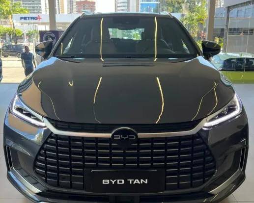 BYD TAN 2025