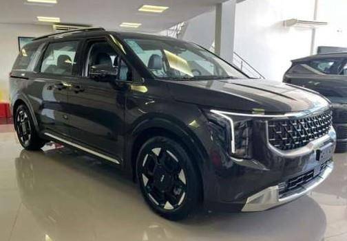 KIA CARNIVAL 2025