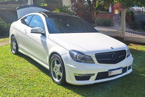 MERCEDES-BENZ C 250 2013