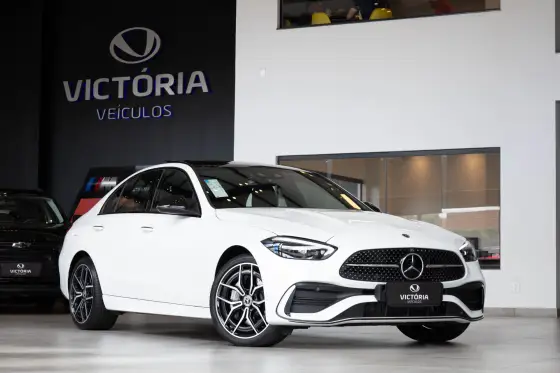 MERCEDES-BENZ C 300 2024