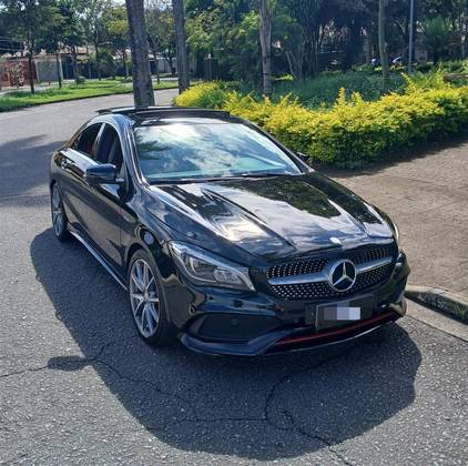 MERCEDES-BENZ CLA 250 2017