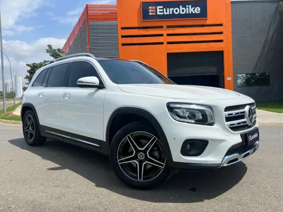 MERCEDES-BENZ GLB 200 2021