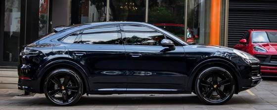 PORSCHE CAYENNE 2023