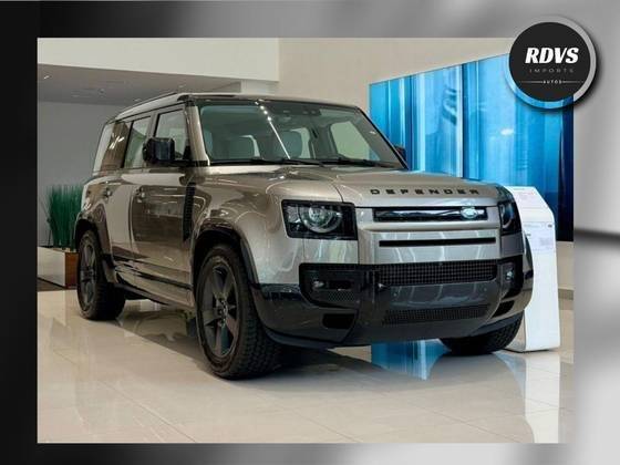 LAND ROVER DEFENDER 2025