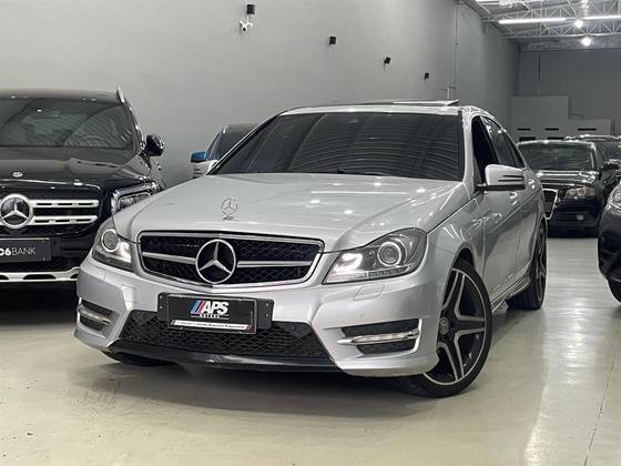 MERCEDES-BENZ C 250 2013