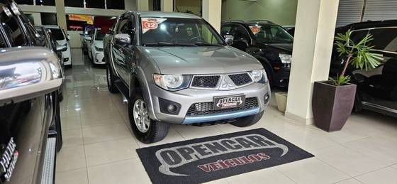 MITSUBISHI L200 TRITON 2012