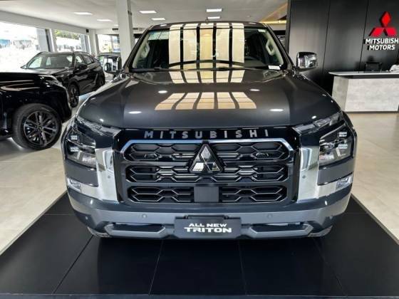 MITSUBISHI TRITON 2026