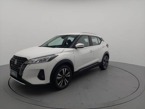 NISSAN KICKS 2024