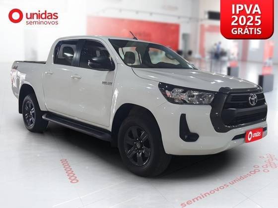 TOYOTA HILUX 2024