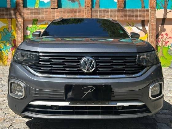 VOLKSWAGEN T-CROSS 2021