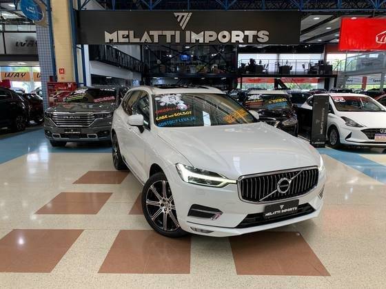 VOLVO XC60 2019