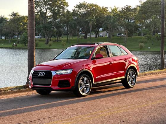 AUDI Q3 2017