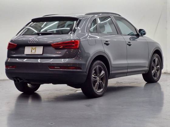 AUDI Q3 2017