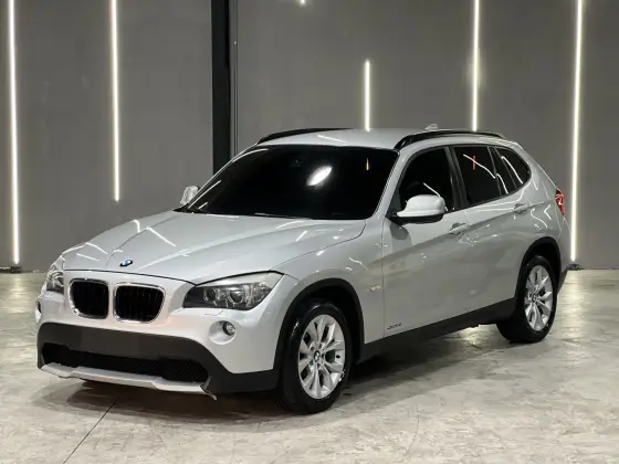 BMW X1 2011