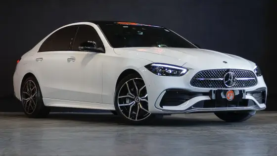 MERCEDES-BENZ C 300 2024